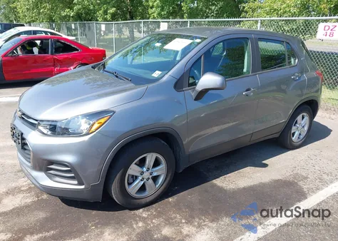 2020 Chevrolet Trax Fwd Ls z USA, uszkodzony, nr VIN 3GNCJKSB9LL156735